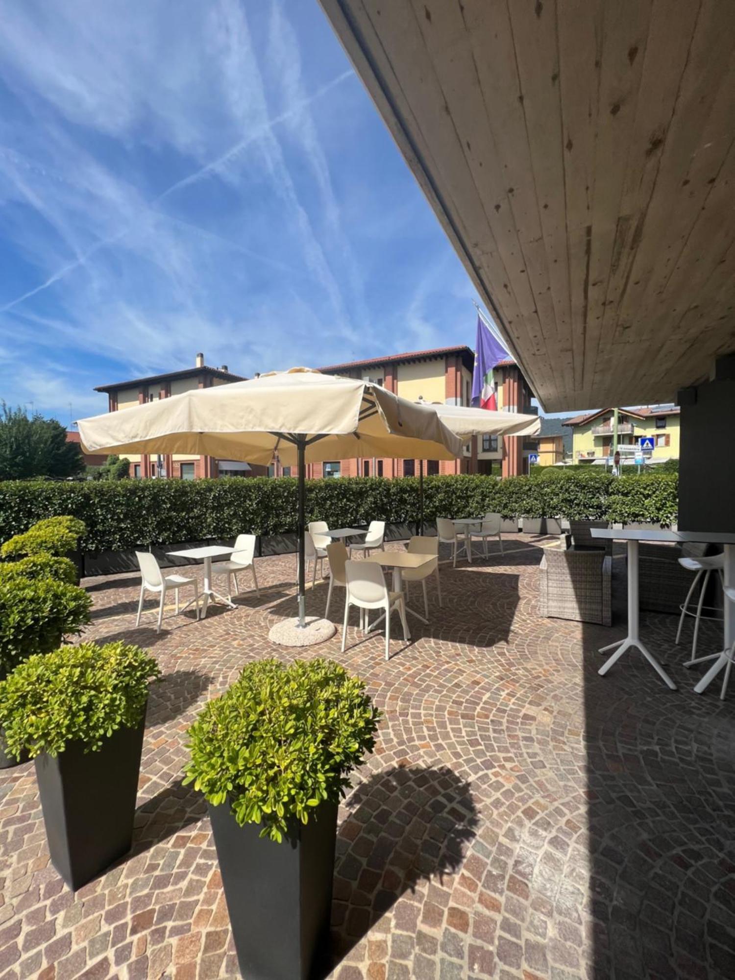 San Valentino Hotel Villa di Serio Luaran gambar